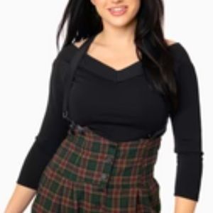 Unique Vintage Black Scarlett Top